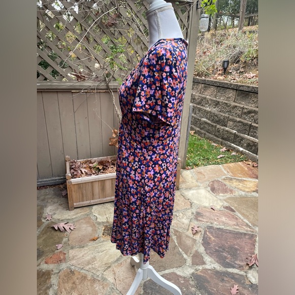 Floral Print Women's Dress - Picture 3 of 12